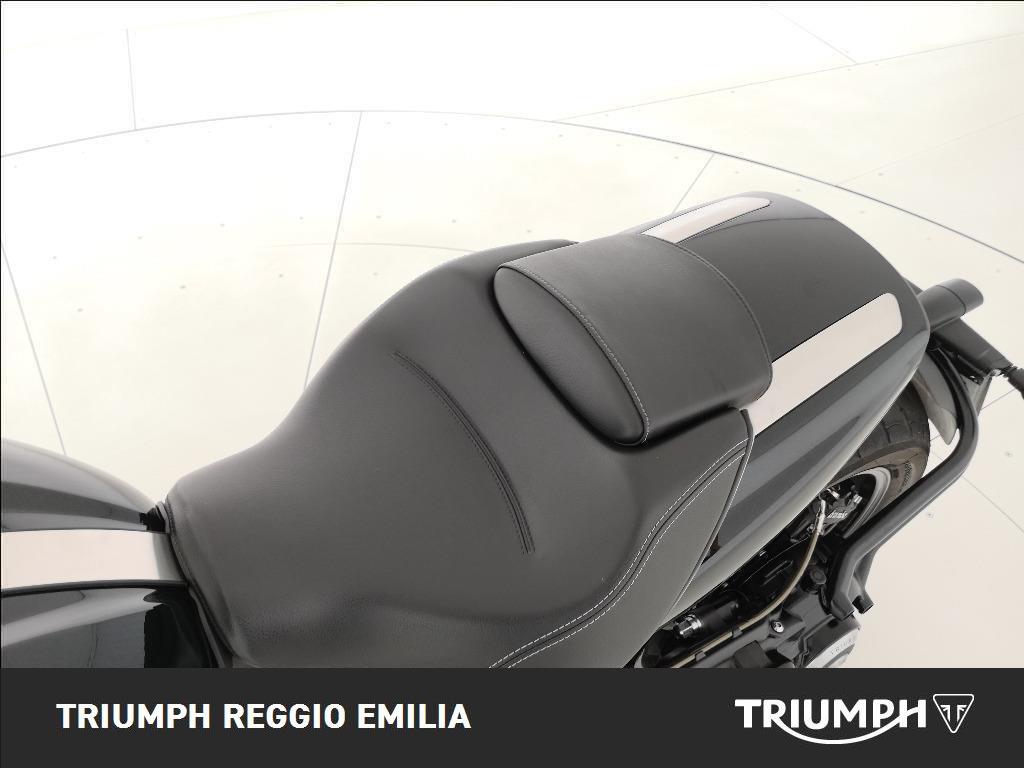 Triumph Rocket III GT